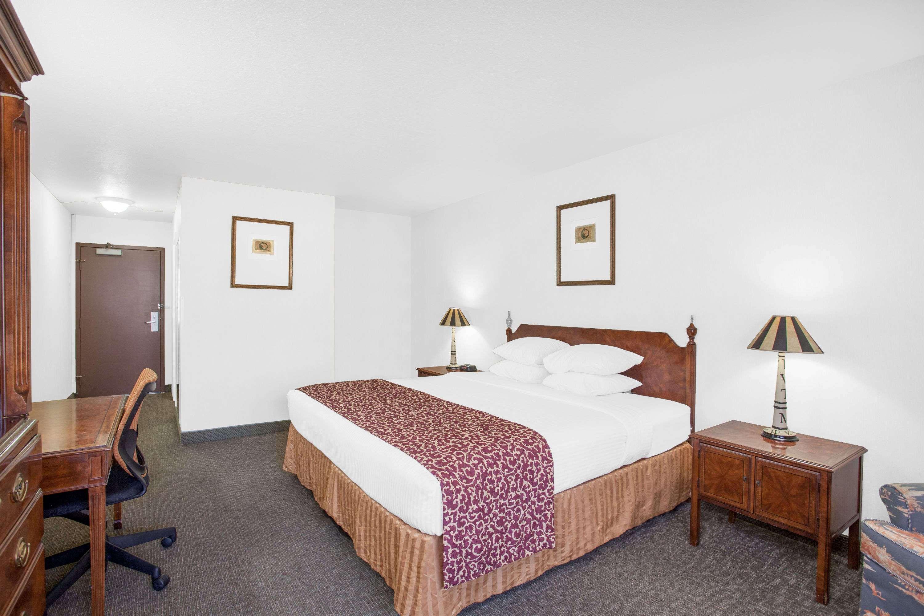 Ramada By Wyndham Barstow Hotell Eksteriør bilde