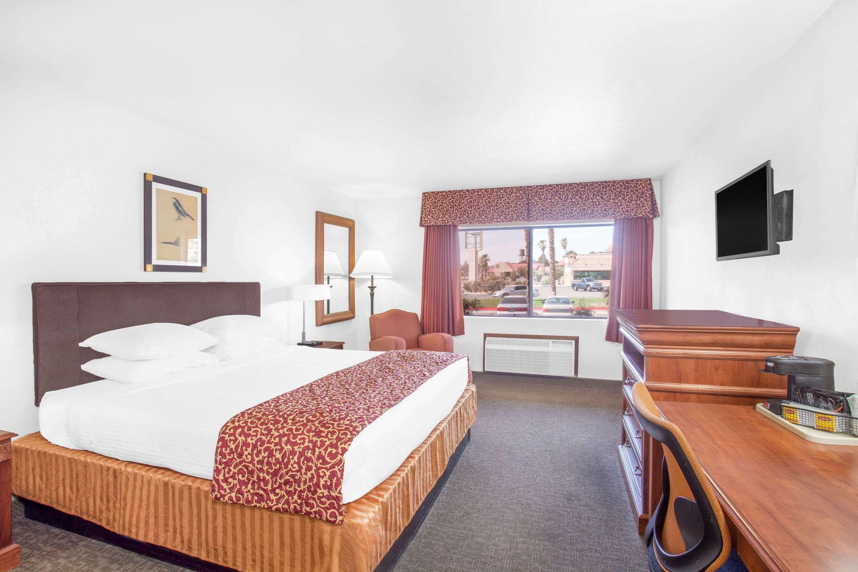 Ramada By Wyndham Barstow Hotell Eksteriør bilde